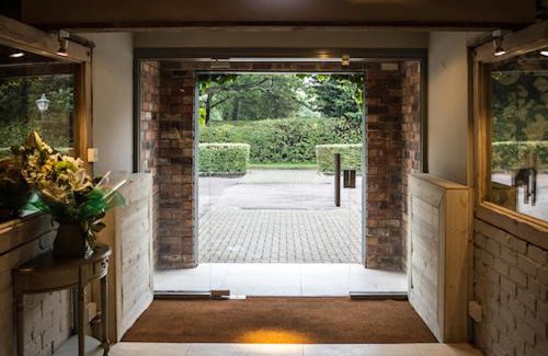 Wixford Bed & Breakfast | Experience The Punchbowl Lapworth: 4-Star Family Getaway