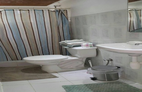Willemstad Apartment | Discover Eagle Peak Green Studio: Family-Friendly Retreat
