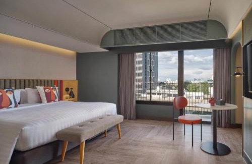 Phra Khanong Hotel | Relaxing Oceanfront Retreat at The Quarter Onnut by UHG