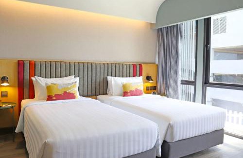 Phra Khanong Hotel | Relaxing Oceanfront Retreat at The Quarter Onnut by UHG