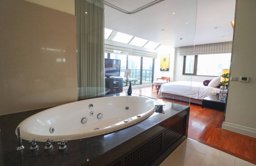 Embassy District Hotel | Discover The Quarter Saladaeng by UHG - 4-Star Comfort Awaits
