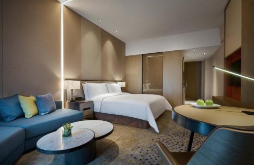 Qingpu Hotel | Elegant Stay at The QUBE Hotel Shanghai Hongqiao - Rated 9/10