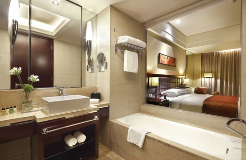 Pudong Hotel | Experience The Qube Hotel Shanghai Pudong with Family-Friendly Amenities