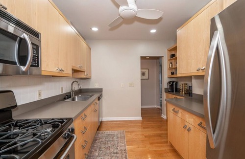 Mount Adams House | Experience The Queen of The Queen City: 9.8 Rated Retreat