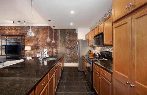 Old City Apartment | The Quiet Old City Hideout