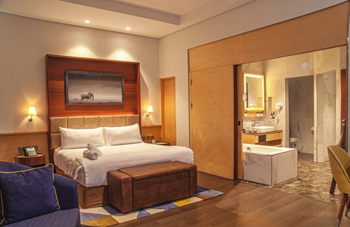 Kabulonga Hotel | Relaxing Retreat at The Quorum - 4 Star with Spa & Dining