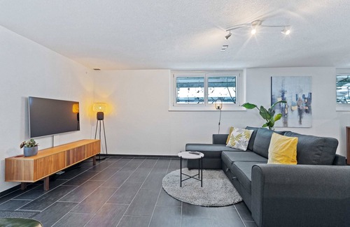 Obergosgen Apartment | Family-Friendly The R Apartment Froburg with Parking & Golf