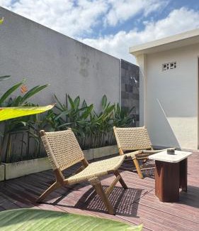 Cemagi Villa | Discover The R Villa Talang: Beachfront Bliss at Sunset