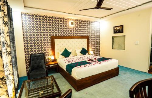 Shimla Hotel | The Radiance