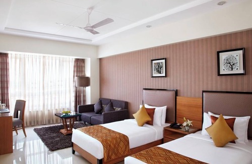 Dahej Hotel | Discover The Radiant Swan: Poolside Bliss Awaits You