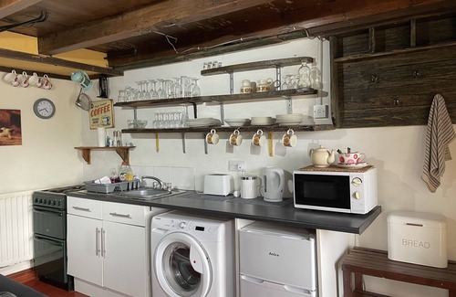 Yarm Cottage | Quirky Rafters Cottage: Cozy Retreat Next to Fox Covert Pub