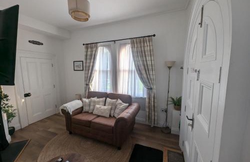 Cullybackey Apartment | Experience The Railway Sleeper: Guest Rated 9.8/10