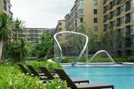 Cha-am Apartment | Inviting Ocean View Retreat at The Rain Cha-am Huahin