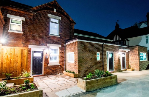 Great Yarmouth Apartment | Seaside Serenity at The Rampart - Top Guest Rated Stay