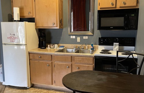 Tool Hotel | Inviting The Ranch Suites: Family-Friendly with Breakfast Included