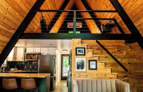 Nelsonville Cabin | Modern Woodland Retreat: The Raven A-Frame Near Hocking Hills
