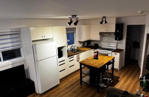 Rawdon Apartment | Discover The Rawdon Queen: Pet-Friendly & Family-Oriented Stay
