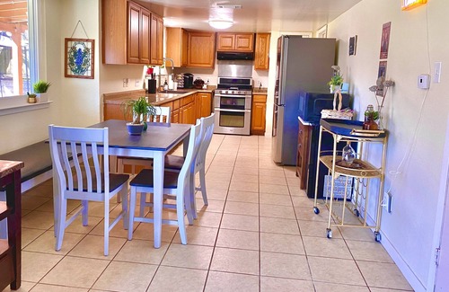 West Oak Hill House | Ideal 3-Bedroom Retreat Near Downtown Austin with Pool