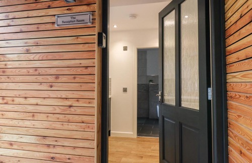 Keith Apartment | Discover The Reception Room at The Institute Apartments