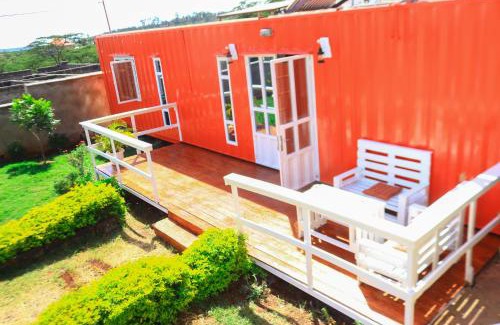 Ngong Apartment | Pet-Friendly Escape at The Red Container - Rated 9.4/10
