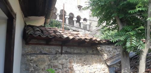 Veliko Tarnovo Villa | Discover The Red Konak: 10/10 Rated Family Retreat