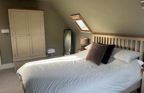 Charing Bed & Breakfast | Guest Rated Red Lion Charing Heath with Breakfast & Kitchen