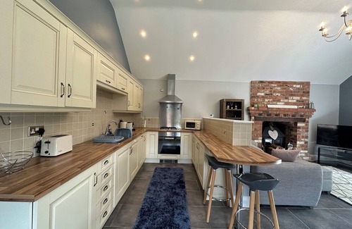 Woodborough House | Cozy Red Lodge Annexe: One-Bedroom with Private Hot Tub