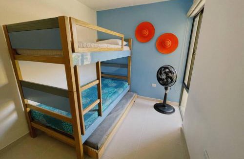 Papare Apartment | Experience The Refuge: 2 BR Apt with Pool & Ocean Views