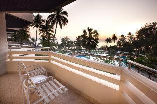 Cha-am Resort | Beachfront Bliss at The Regent Cha Am Resort in Hua Hin