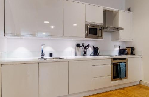 Regent's Park Apartment | The Regents Park Nook 2 Bedroom