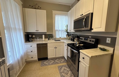 Oswego House | The Reid-Tanner House exemplifies the timeless beauty of Oswego's golden age.n