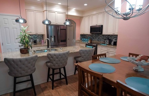 Fleming House | Relaxation Getaway: Family-Friendly Retreat with Spa & Hot Tub