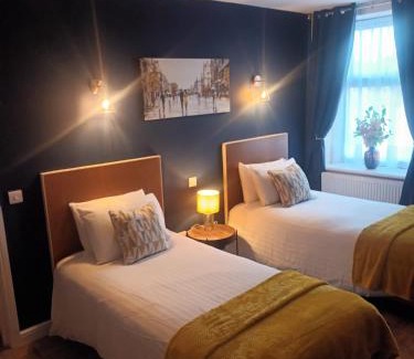 Renishaw Hotel | Discover The Renishaw Rooms: Family-Friendly Getaway