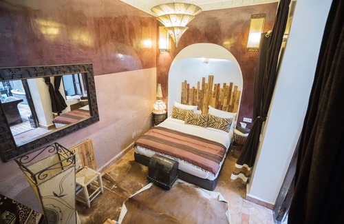 Sale Medina House | Relax at The Repose: Exceptional Amenities & Top Ratings