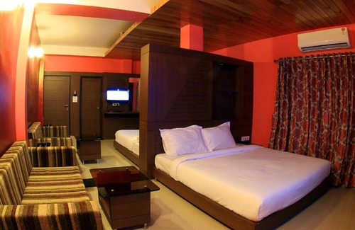 Lataguri Resort | Explore The Reserve Gorumara: Family-Friendly Retreat