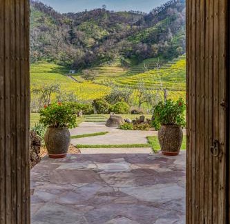 Geyserville Villa | Experience The Residence at Skipstone: Oceanfront Bliss
