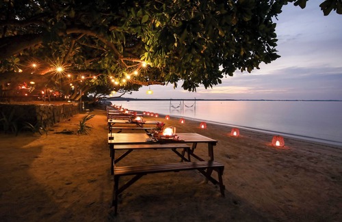 Bintan Hotel | Discover The Residence Bintan: 5-Star Retreat with Spa & Pool