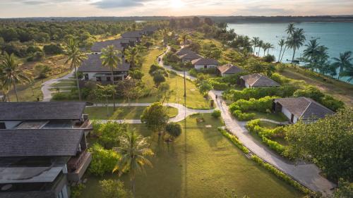 Bintan Resort | Exclusive Oceanfront Retreat at The Residence Bintan