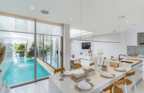 Bang Tao Villa | Discover The Residence by Andaman Villa: 4-Star Family Retreat