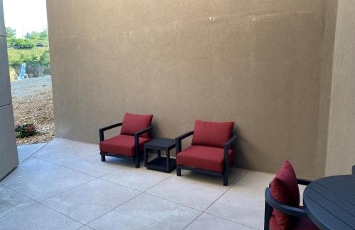 Lake Ozark Hotel | Relax at The Resort at Lake of the Ozarks with Ocean Views