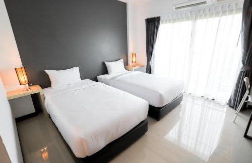 Prachuap Khiri Khan Hotel | Discover The Rest Hotel - ประจวบ with Family-Friendly Amenities