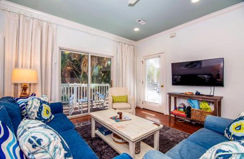 Edisto Island House | Guest Rated 10/10: The Retreat with Pool & Family Amenities