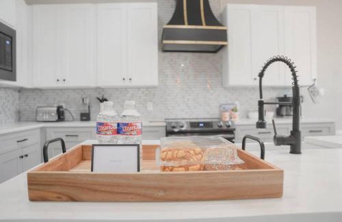 Highland Park Villa | Discover The Retreat at Rigsby: 3BR Family Getaway