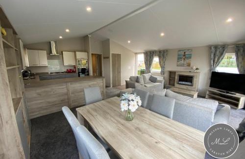 Chapel Saint Leonards House | Pet-Friendly Hot Tub Lodge at Golden Palm Resort
