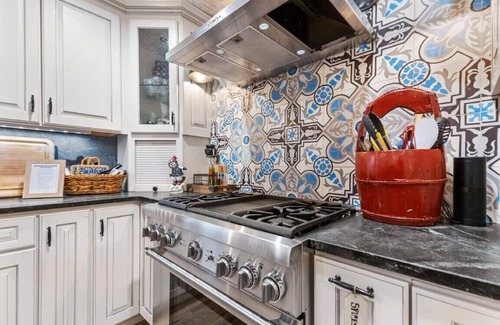 Willow Spring House | Experience The Retreat: Hot Tub, Theater & Bar Await