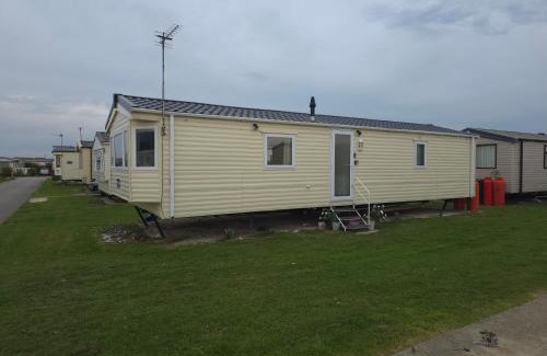 Prestatyn Other | The Retreat Lido Beach - Lido Beach Prestatyn