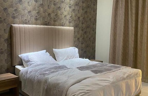 Lusail Apartment | Discover The Retreat: Pet-Friendly & Family-Oriented Oasis