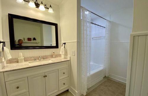 Brewton House | The Reunion House Is a Great Retreat in The Heart of Brewton, Alabama!