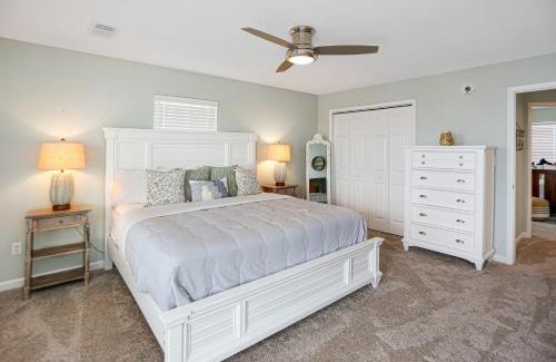 Mexico Beach House | Discover The Ricks Carlton: 4-Star Family-Friendly Retreat
