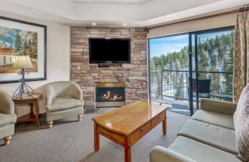 Tahoe Village Hotel | Relax at The Ridge: Pool, Spa & Family-Friendly Fun